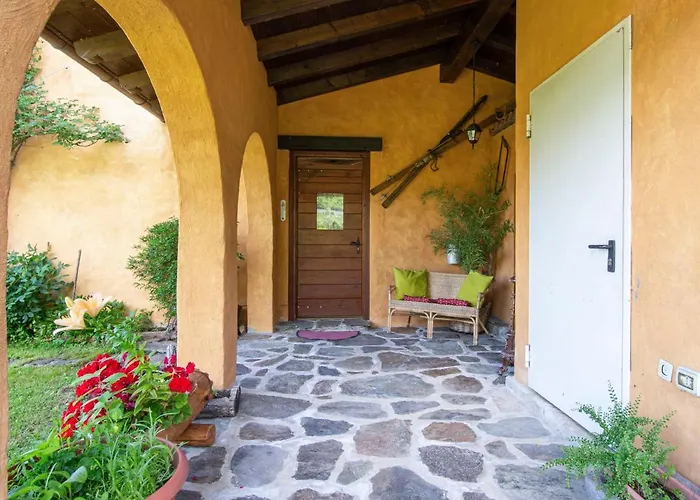 Casa de Férias Madda By Interhome Dongo